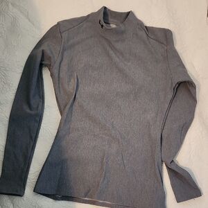 Under Armour Gray Long Sleeve Top